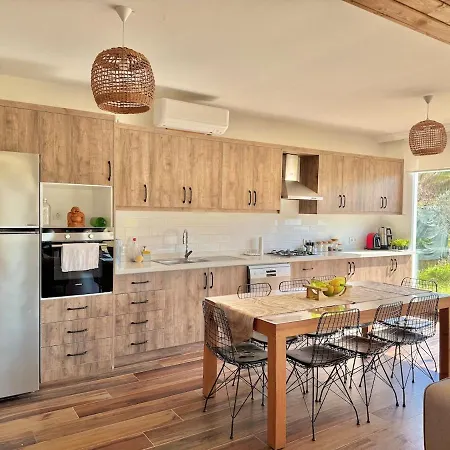 Big With Pool In * מרמריס