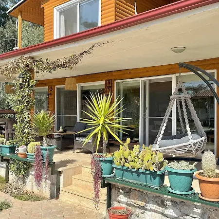 Big With Pool In וילה מרמריס