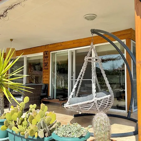 Big With Pool In Μαρμαρίς