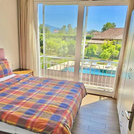 Villa Lueks Kaktues Oezel Havuz, Sauna & Jakuzi & Kano