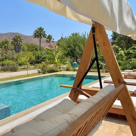 Lueks Kaktues Oezel Havuz, Sauna & Jakuzi & Kano Marmaris