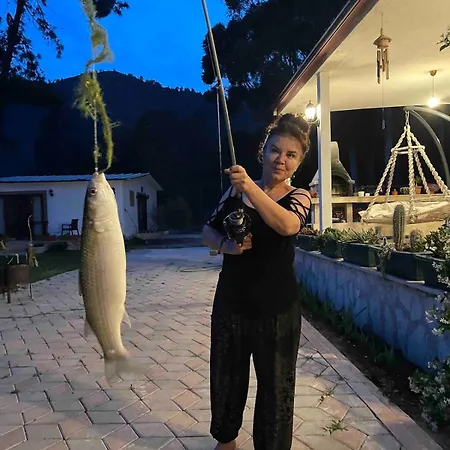 Lueks Kaktues Oezel Havuz, Sauna & Jakuzi & Kano * Marmaris