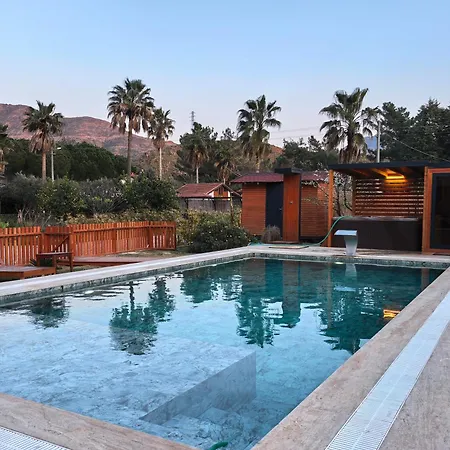 Lüks Villa Kaktüs Özel Havuz, Sauna&Jakuzi&Kano Villa Marmaris