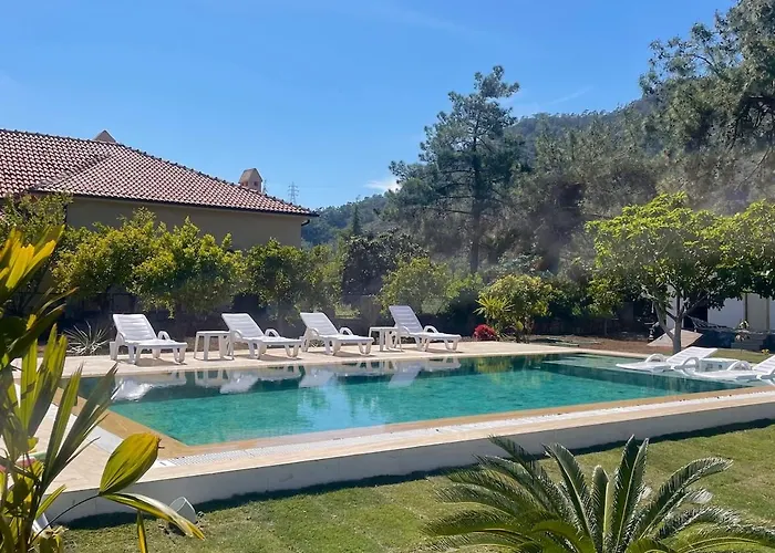 Lüks Villa Kaktüs Özel Havuz, Sauna&Jakuzi&Kano *