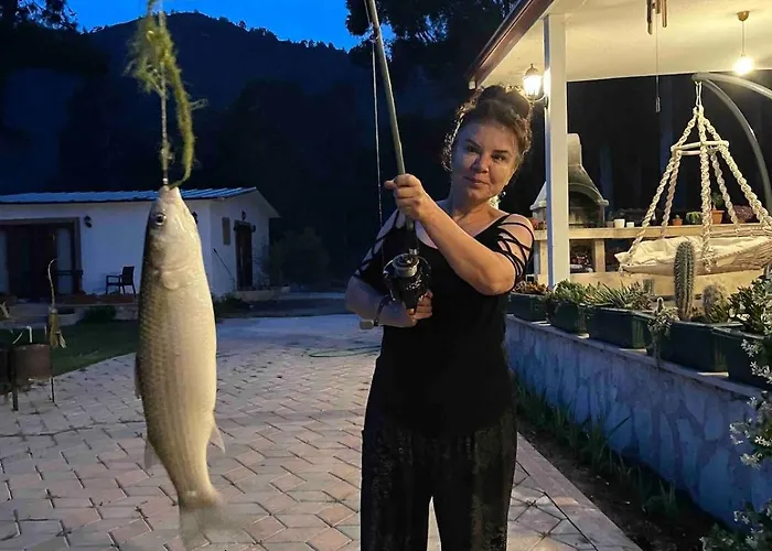 Lüks Villa Kaktüs Özel Havuz, Sauna&Jakuzi&Kano * Marmaris