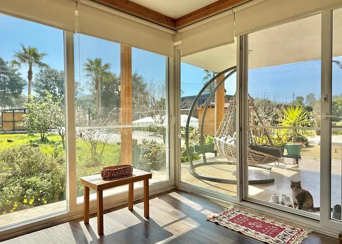 Lueks Villa Kaktues Oezel Havuz, Sauna & Jakuzi & Kano Marmaris