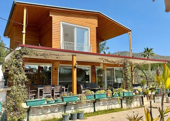 Lueks Villa Kaktues Oezel Havuz, Sauna & Jakuzi & Kano * Marmaris